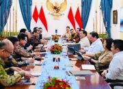Presiden Prabowo Bahas Respons Ekonomi Global dan Kebijakan Tarif bersama Jajaran Kabinet