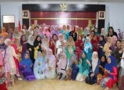 Ketua DWP Kemenag Kalbar Berikan Pembinaan di Kota Singkawang