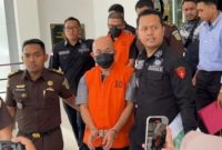 Kadis Kominfo Kalbar Ditahan Kasus Korupsi Serat Optik, Rugikan Negara 3 Miliar. Foto/Istimewa.