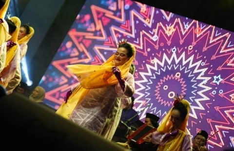 Tari Sulam Kalengkang Antarkan Pontianak Juara III Nasional