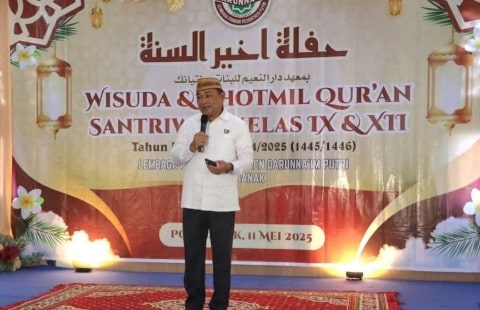 Wisuda Santriwati Pesantren Darunnaim Putri, Muhajirin Yanis: Teruslah Menebar Cahaya Ilmu dan Akhlak Mulia. Foto/Istimewa. 