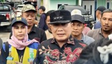 Atasi Banjir di Kubu Raya, Bupati Sujiwo Akan Normalisasi Sungai dan Buka Akses Jalan Baru. Foto/Istimewa. 
