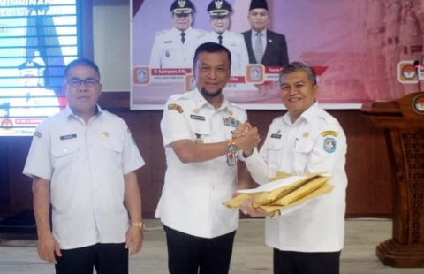 Tutup Pelatihan Kepemimpinan di IPDN Kalbar, Sekda Yusran Tekankan Perkuat Komitmen Pelayanan Publik