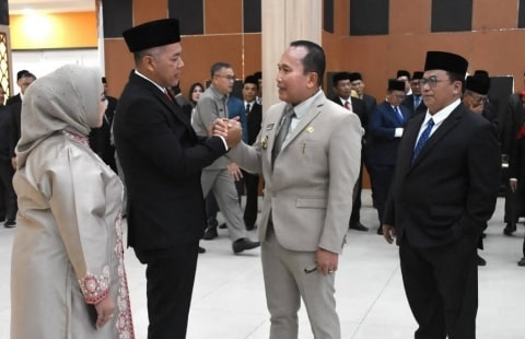 Sujiwo Lantik Harmawan Sebagai Direktur Perumda Air Minum Tirta Raya 2025-2030