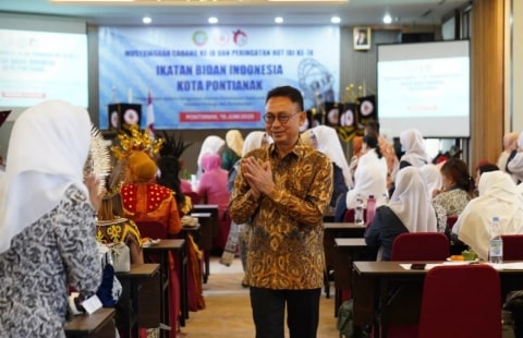 Wali Kota Pontianak Harap Peran Strategis Bidan dalam Penurunan Stunting
