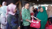 Rumah Warga Roboh Dihantam Ombak Kapal, Wali Kota Pontianak Tinjau dan Beri Bantuan