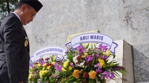 Hari Berkabung Daerah, Edi Kamtono Ziarah ke Makam Juang Mandor