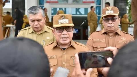 Bupati Sujiwo Bakal Sanksi ASN Tidak Disiplin