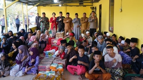 Hangatnya Kepedulian Polisi Kubu Raya di Hari Bhayangkara