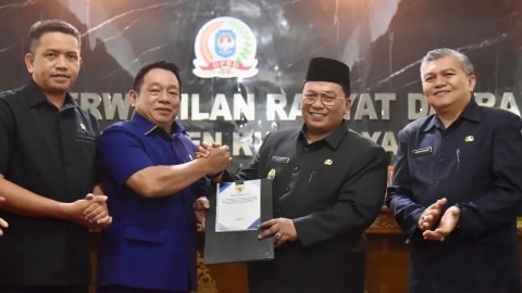 rapat paripurna di Ruang Sidang DPRD Kubu Raya, Rabu (9/7/2025).