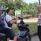 Polres Kubu Raya Tindak Pelanggar Lalu Lintas, Fokus pada Helm dan Surat Kendaraan