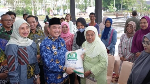 Pemprov Kalbar Luncurkan Program Beras Bantuan, Gubernur: Bukti Kepedulian Pemerintah