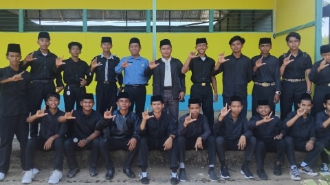 Matsama MTs-MA Hidayatul Mubtadiin 2025: Menumbuhkan Kasih di Awal Langkah Pendidikan