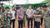 Bupati Sujiwo Tertibkan Parkir Liar dan Tata Kawasan Jalan Alianyang