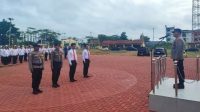 Kapolres Kubu Raya Beri Reward untuk Empat Anggota Berprestasi