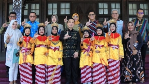 Gubernur Ria Norsan Ajak Anak Kalbar Gemar Menabung Sejak Dini
