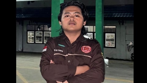 Haidar Ali Yahya R, Mahasiswa Hukum Tatanegara IAIN Pontianak.