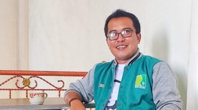 HUSNUL HAKIM SY, MH.,Dekan FISIP UNIRA Malang, pemerhati kebijakan dan Hukum.