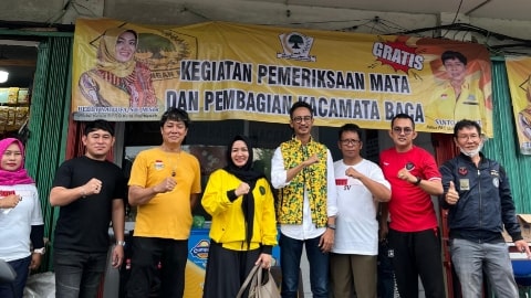 Anggota DPR RI Franciscus Sibarani dan Golkar Kota Pontianak Gelar Bakti Sosial Jelang HUT ke-61