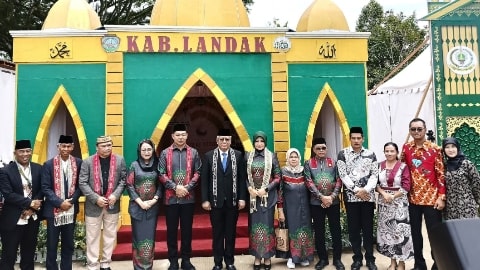 Stan Pameran MTQ XXXIII Kalbar Resmi Dibuka di Kapuas Hulu