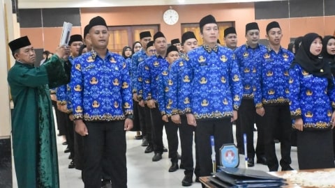 Bupati Sujiwo Lantik 42 PPPK Tahap II Kubu Raya