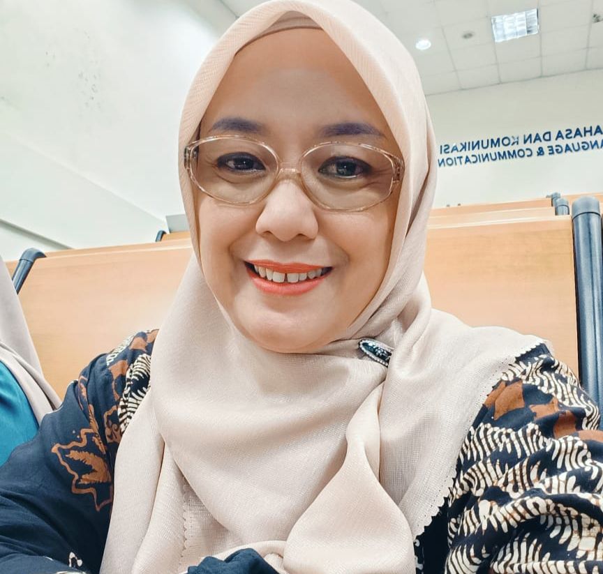 Foto Dr. Ita Nurcholifah,S.EI., MM