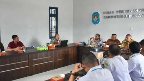 Sukiryanto Bahas Penataan Parkir Truk di Jalan Mayor Alianyang