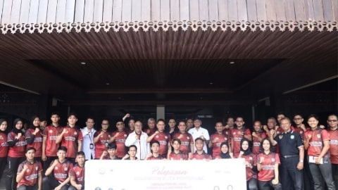 Wali Kota Pontianak Lepas 19 Atlet Bela Diri ke PON II Kudus