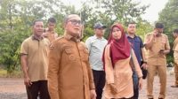 Sujiwo Pastikan Jalan Poros Sungai Kakap Mulus Total pada 2026