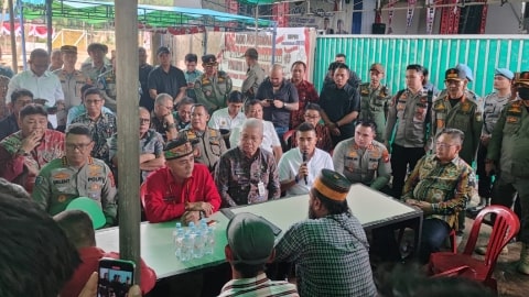 Ratusan Sopir Truk Kalbar Gelar Aksi Damai Tuntut Penertiban SPBU Nakal