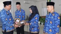 Kakanwil Kemenag Kalbar Muhajirin Yanis Lantik PPPK Tahap II dan Kukuhkan Pengurus KORPRI 2025–2030