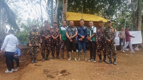 PC GP Ansor Bengkayang Turun ke Sawah, Perkuat Program Ketahanan Pangan Nasional