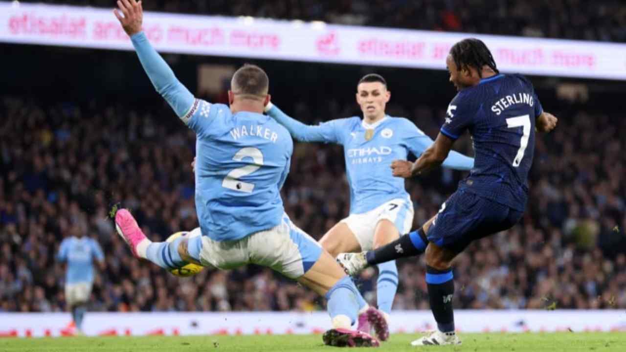 Manchester City vs Burnley, Sumber Foto : The Top Flight