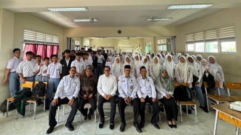 DPD RI Syarif Melvin Sosialisasikan Empat Pilar Kebangsaan di MAN 1 Pontianak