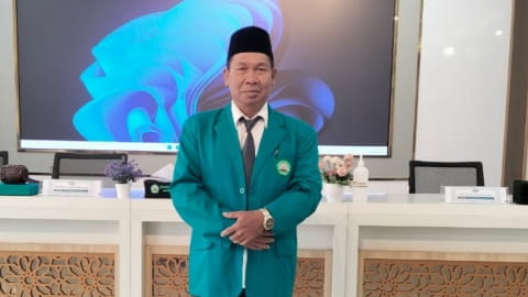 Kartono Raih Gelar Doktor, Soroti Peran Kiai dan Pesantren Perkuat Toleransi di Kalbar