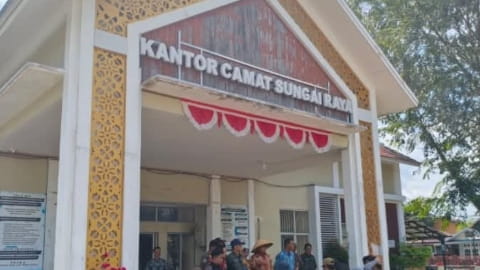 Bupati Kubu Raya Benahi 9 Kantor Camat, Fokus Pelayanan Nyaman dan Representatif