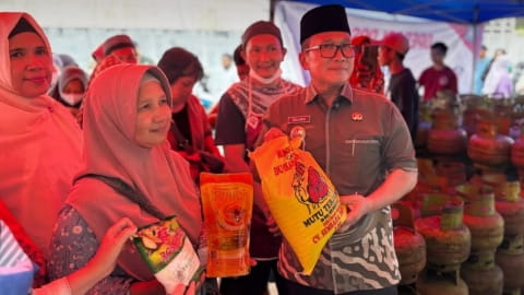 Operasi Pasar Ramadan, Sujiwo Pastikan Sembako Terjangkau