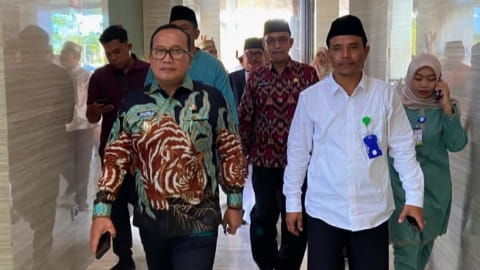 Sujiwo: Tahun Depan Anggaran Jalan Akan Dialihkan untuk Pembangunan Pendidikan